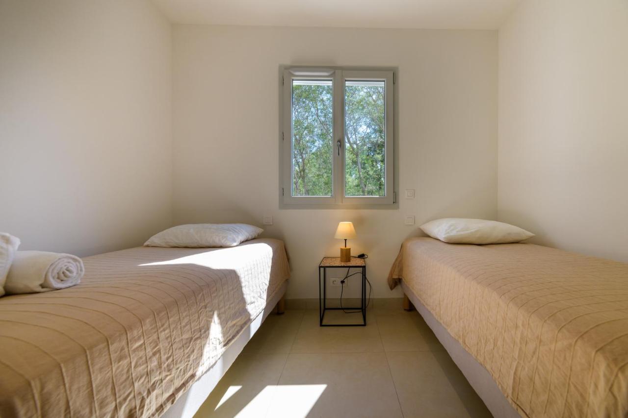 Les Pins De Santa Giulia Villa Порто-Векио Екстериор снимка