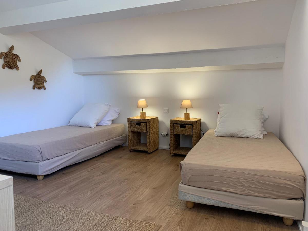 Les Pins De Santa Giulia Villa Порто-Векио Екстериор снимка