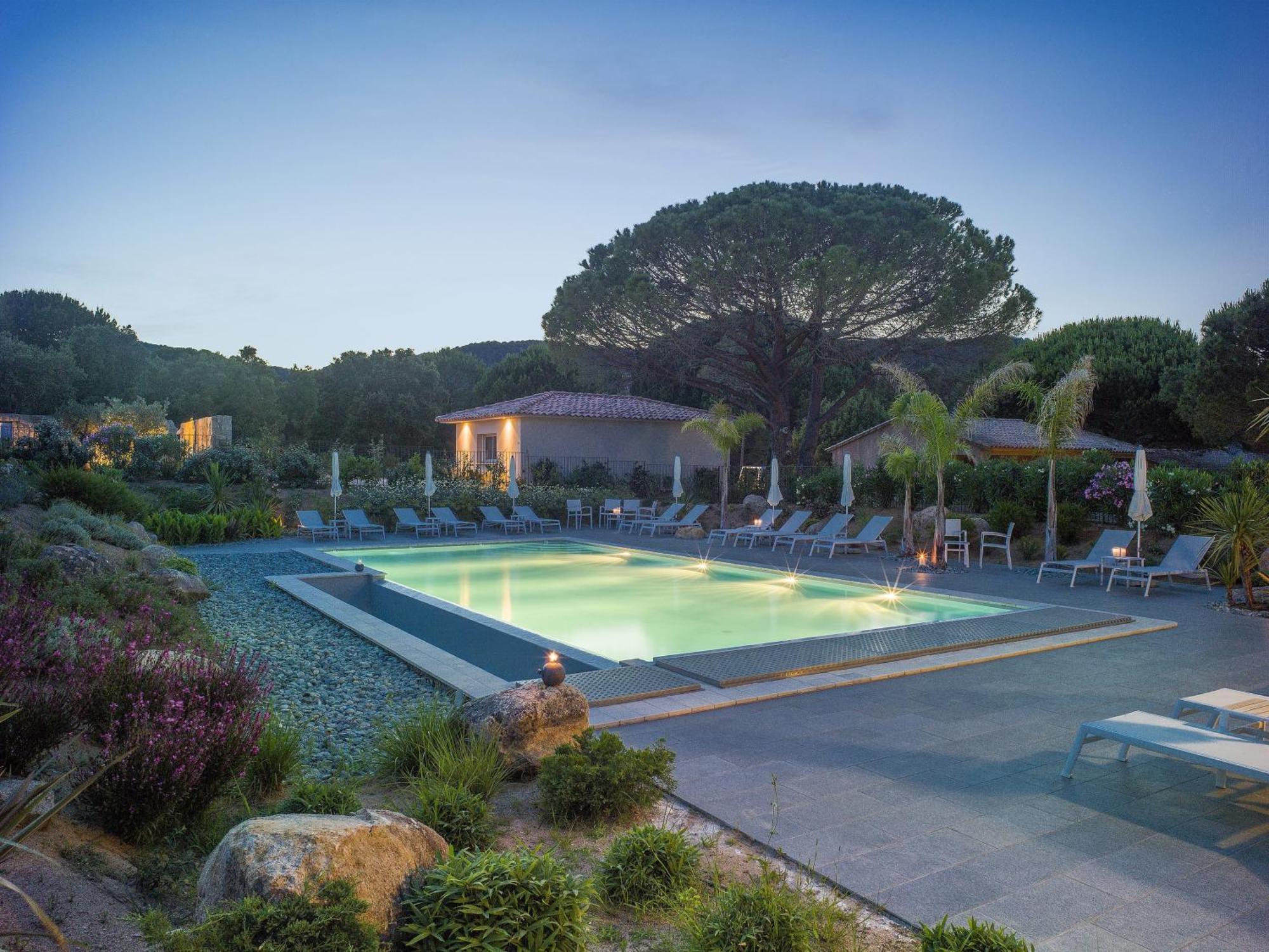 Les Pins De Santa Giulia Villa Порто-Векио Екстериор снимка