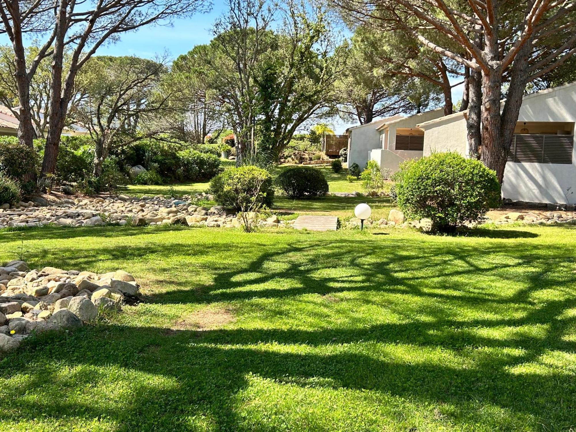 Les Pins De Santa Giulia Villa Порто-Векио Екстериор снимка